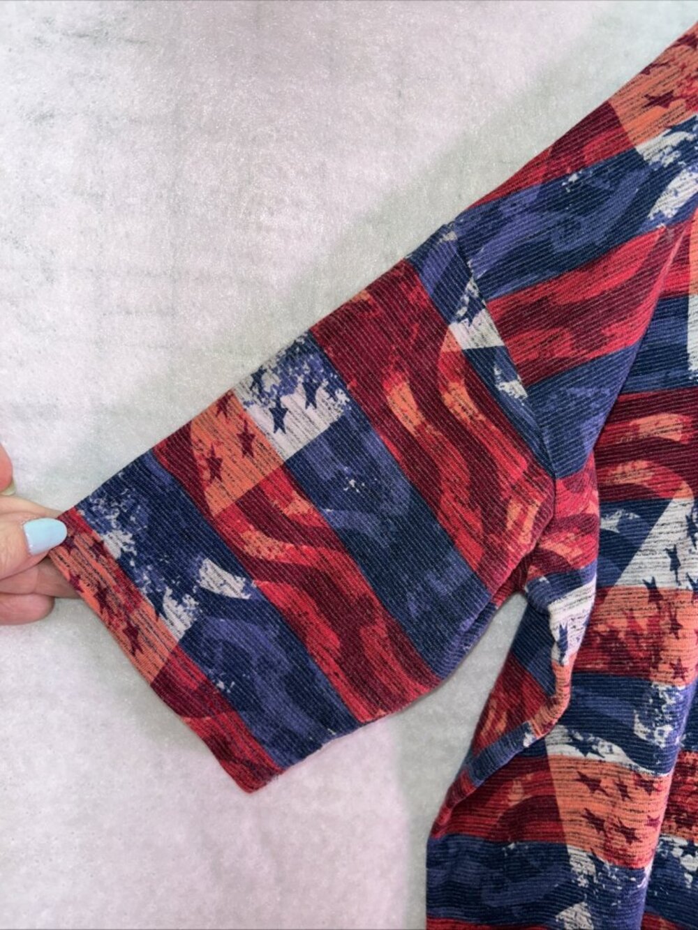 LuLaRoe Womens Sz S Irma Tunic Top; Short Sleeve Red White & Blue Hi-lo - Picture 2 of 8
